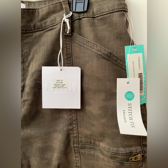 Pistola Camo Jean, NWT - Picture 2 of 7